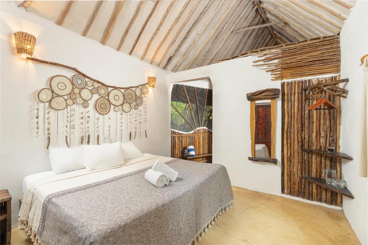 Yaxchen Tulum Cabanas & Cenote Exterior photo
